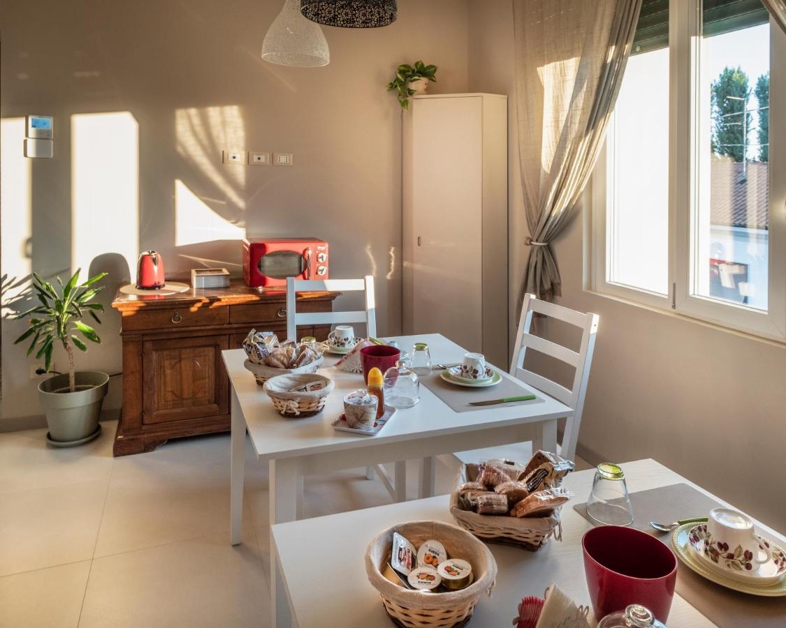 La S'Volta Vanzago Bed And Breakfast ภายนอก รูปภาพ